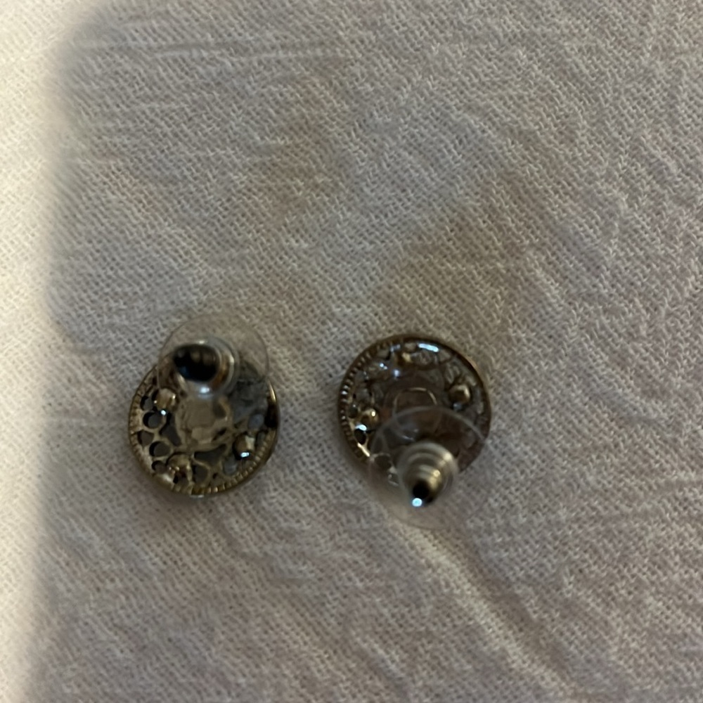 Blue earrings, costume jewelry, tarnished. - Picture 3 of 3